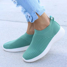 Load image into Gallery viewer, UPUPER Light Sneakers Women Running Shoes Women Breathable Mesh Slip-On Shoes Woman Sports Shoes 2019 zapatillas mujer deportiva