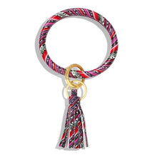 Load image into Gallery viewer, Girlgo Tassel Macrame Keychains for Women Boho Handmade Fiberlove key Holder Keyring Macrame Bag Charm Car Hanging Jewelry Gifts