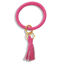 Load image into Gallery viewer, Girlgo Tassel Macrame Keychains for Women Boho Handmade Fiberlove key Holder Keyring Macrame Bag Charm Car Hanging Jewelry Gifts