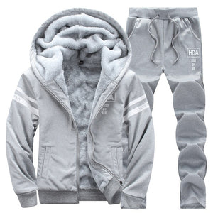 BOLUBAO New Winter Tracksuits Men Set Thicken Hoodies + Pants Suit Spring Sweatshirt Sportswear Set Male Hoodie Sporting Suits