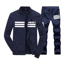 Load image into Gallery viewer, BOLUBAO New Winter Tracksuits Men Set Thicken Hoodies + Pants Suit Spring Sweatshirt Sportswear Set Male Hoodie Sporting Suits